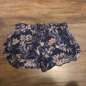 flowy american eagle shorts